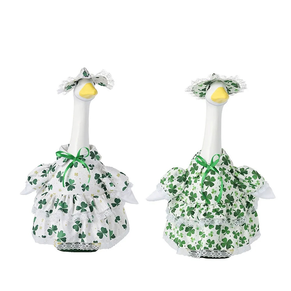 Tenues d'oie du jardin de trèfles de la Saint-Patrick
